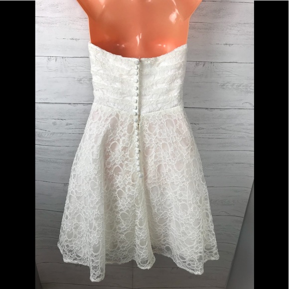 MORI LEE WHITE LACE DRESS - Picture 8 of 8